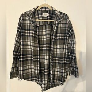 American Eagle distressed “oversized fit” green plaid flannel. Size M